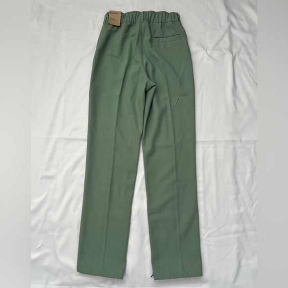 JORDAN Women’s Woven Standard Fit Pants Jade Smoke Size: XS - Picture 4 of 16